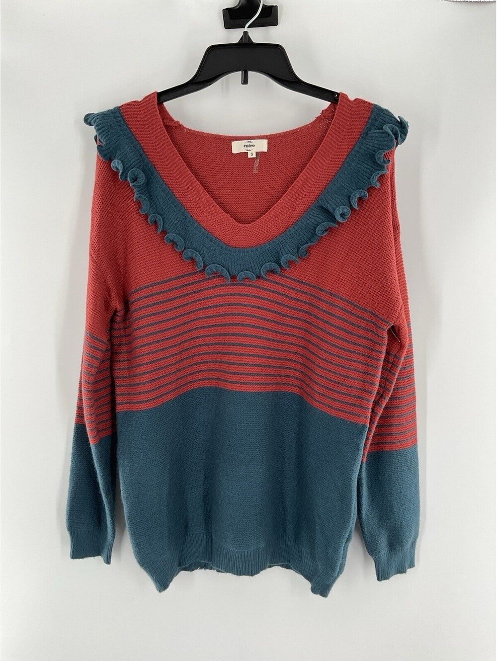 Entro Women’s Small Beautiful Sweater 097